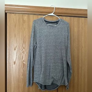 Gray/blue heather Lululemon long sleeve t shirt